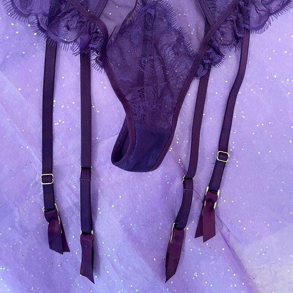 Ann Summers | NWT | the Understated Underwire Thong Teddy with Garter Straps - Picture 11 of 15